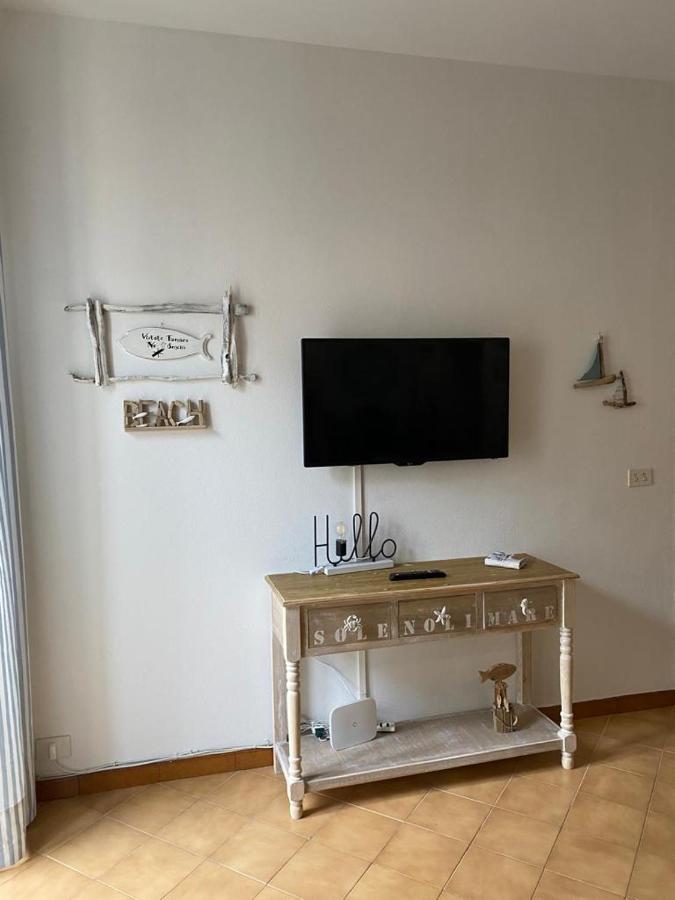 La Casa Di Via Musso Apartment นอลี ภายนอก รูปภาพ
